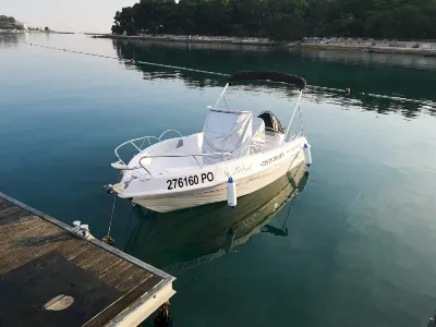 rent-a-boat-porec-16