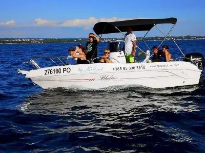 rent-a-boat-porec-28